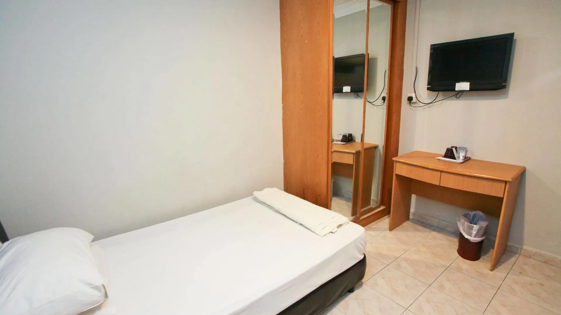 Hotel Jjh Aliwal Singapore
